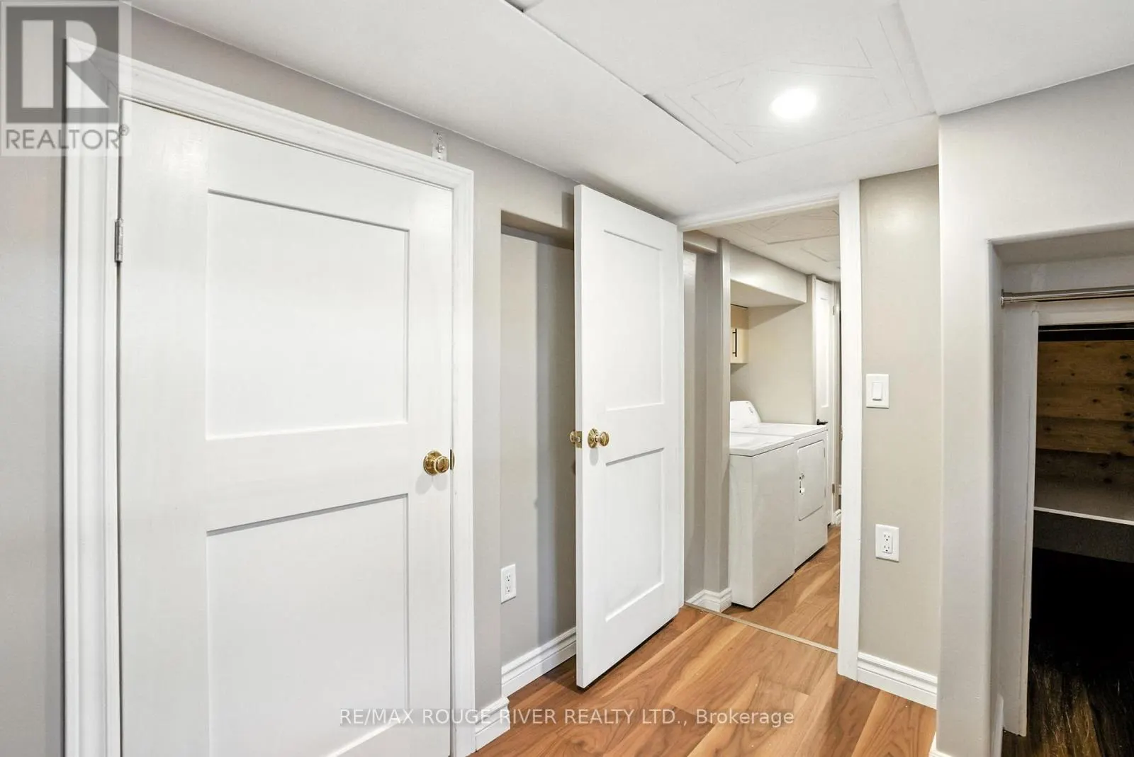 67 ORCHARD VIEW BOULEVARD