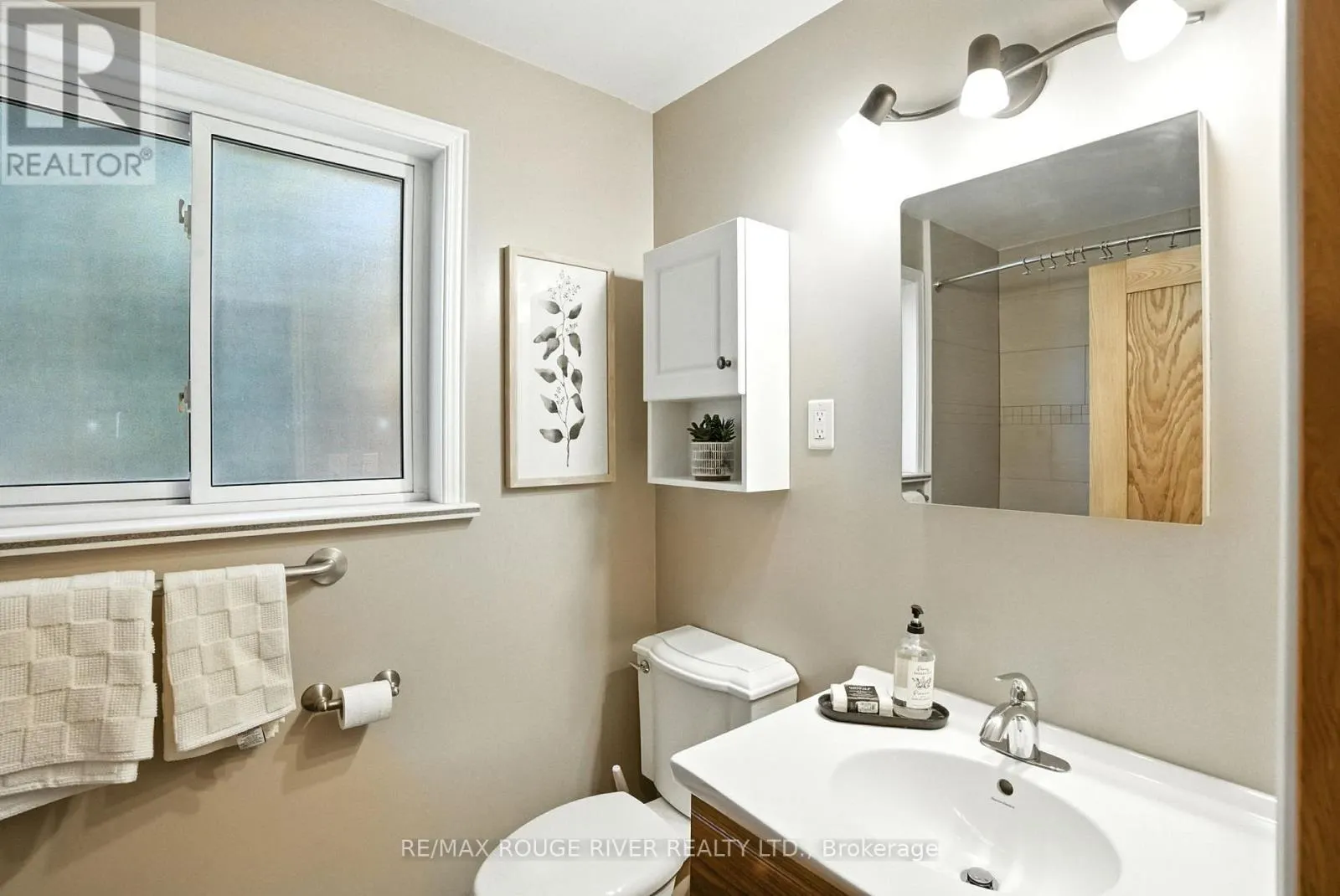 67 ORCHARD VIEW BOULEVARD