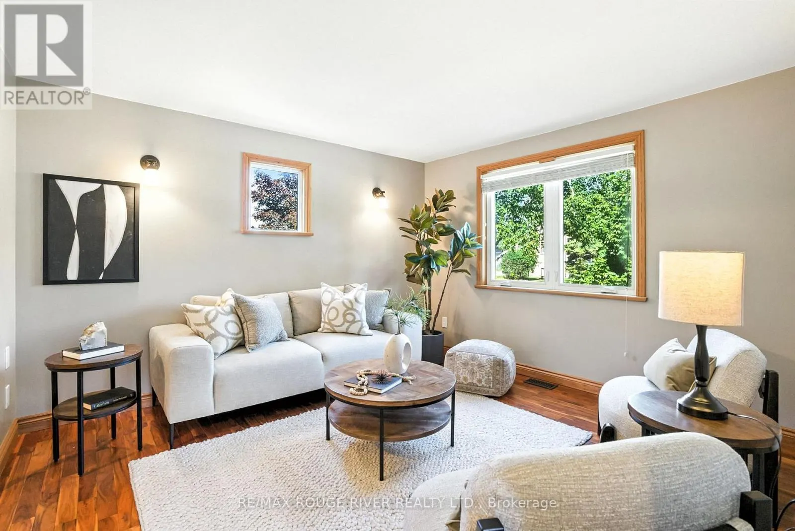 67 ORCHARD VIEW BOULEVARD