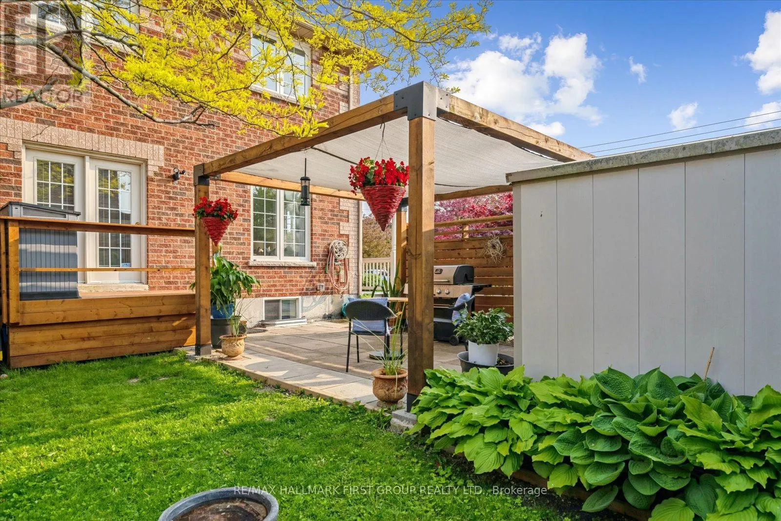 937 PICKERING BEACH ROAD