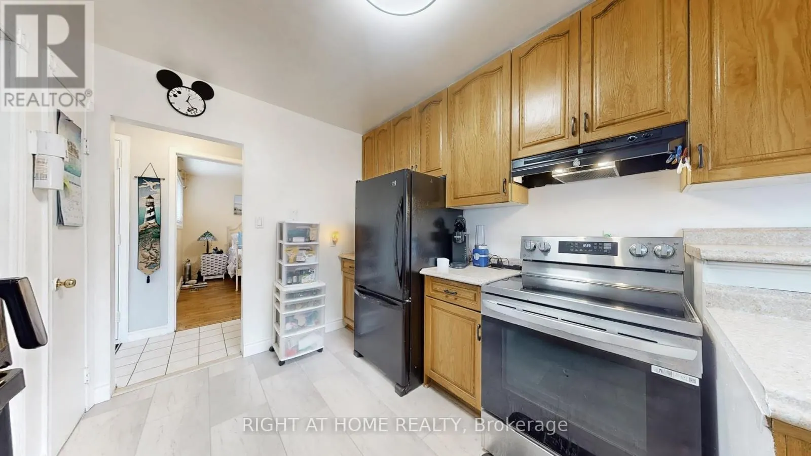 224 LIVINGSTON ROAD