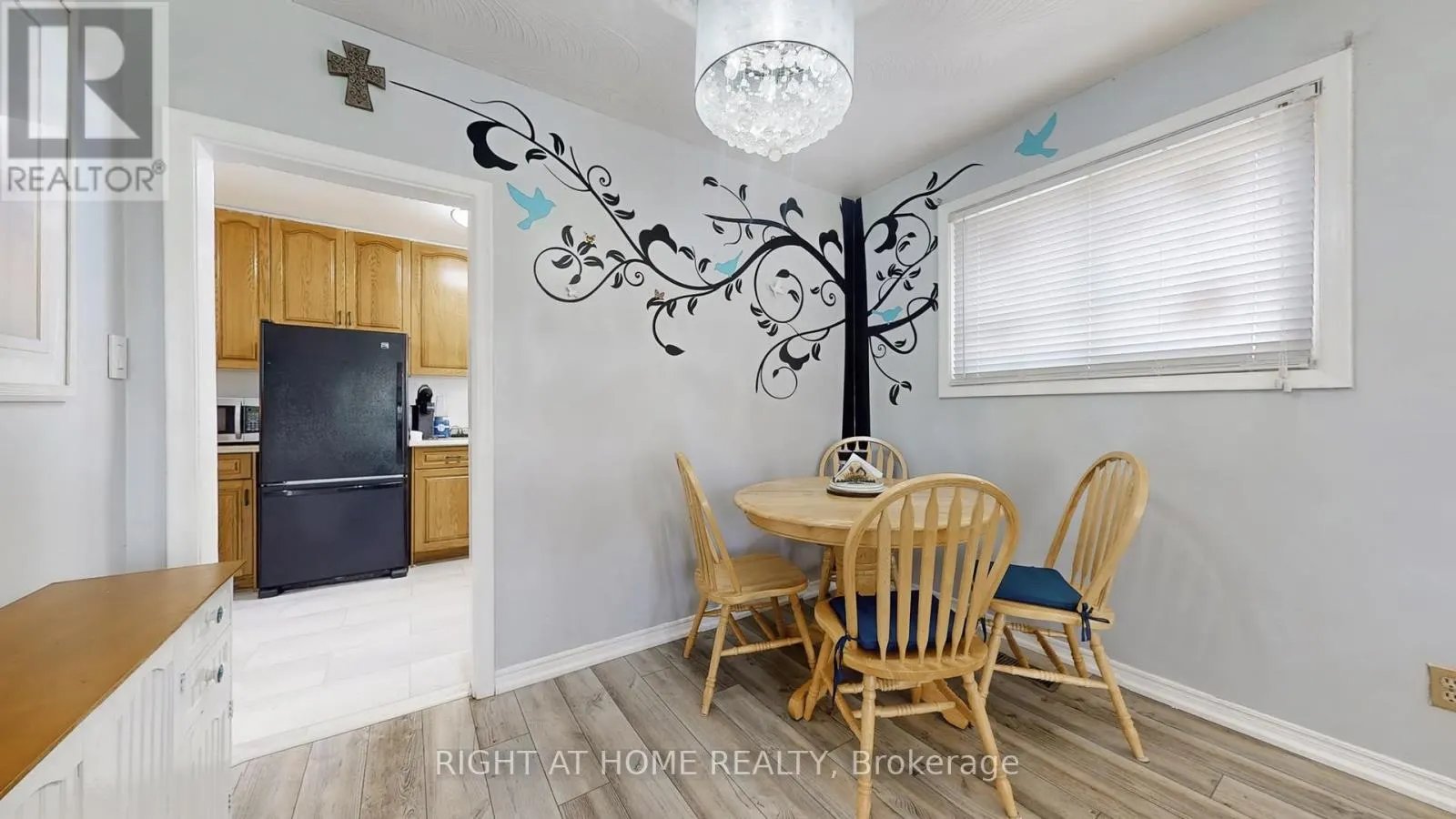 224 LIVINGSTON ROAD