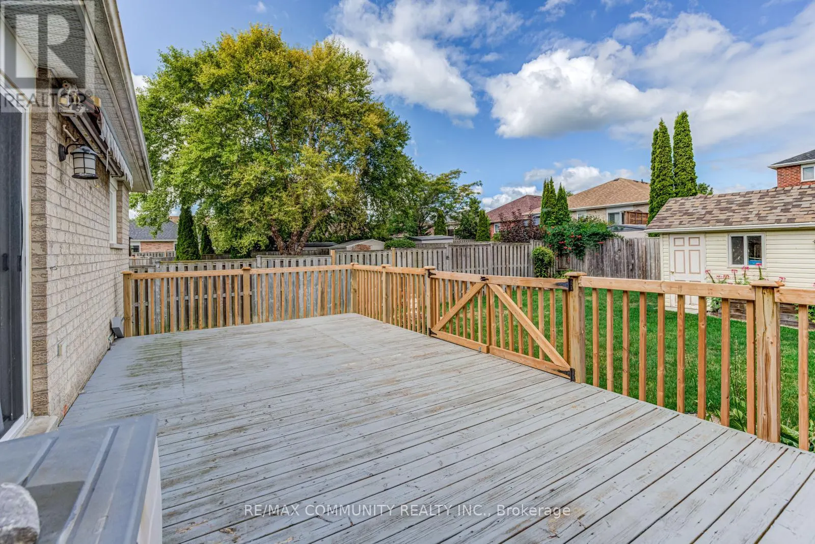 48 BLOOM AVENUE