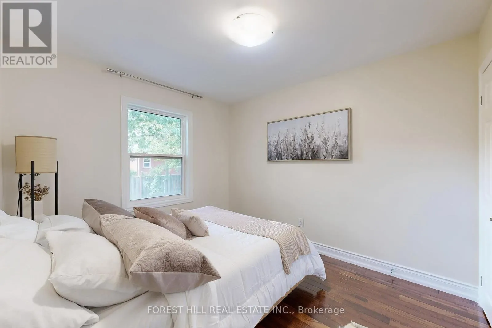 14 ILFRACOMBE CRESCENT