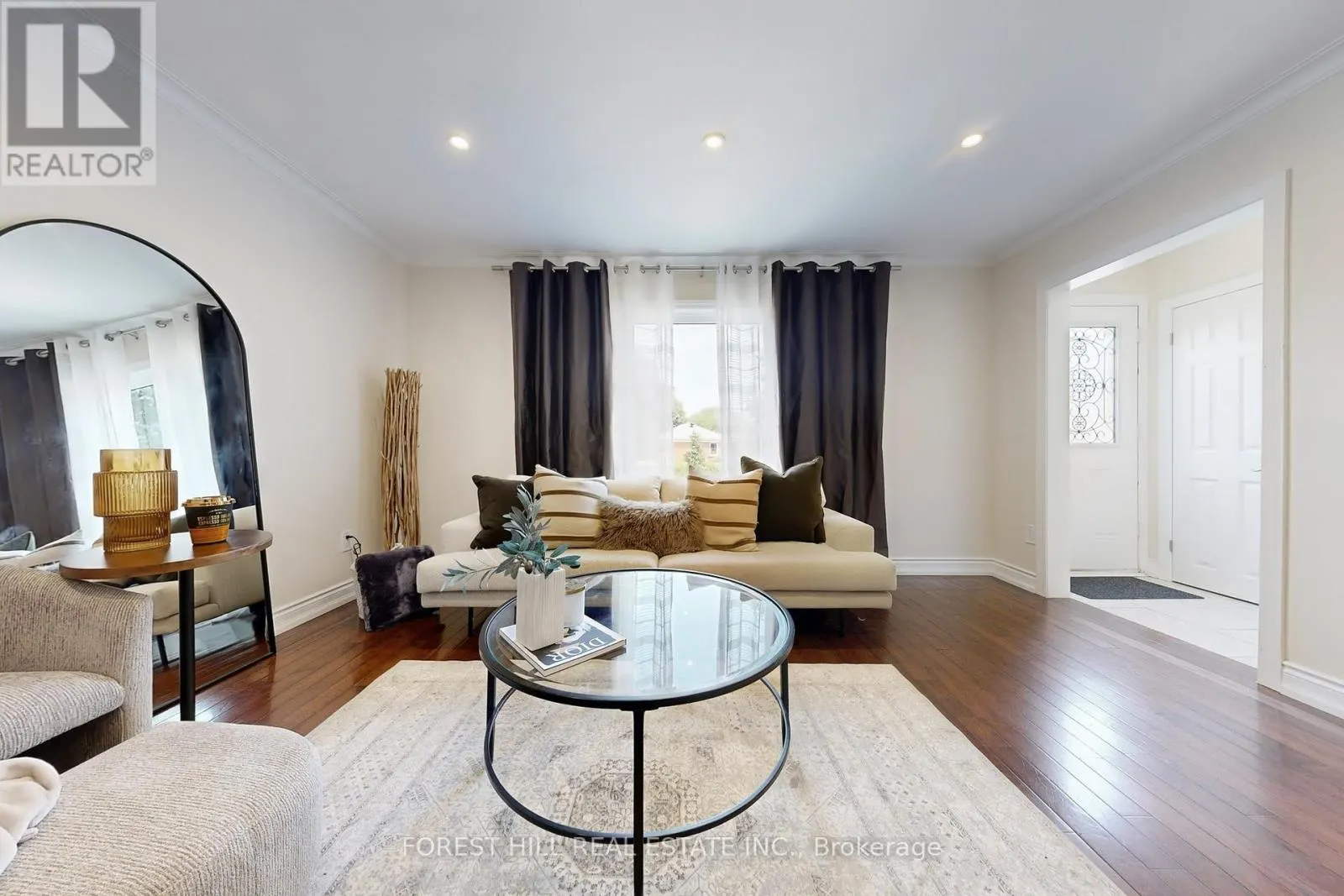 14 ILFRACOMBE CRESCENT