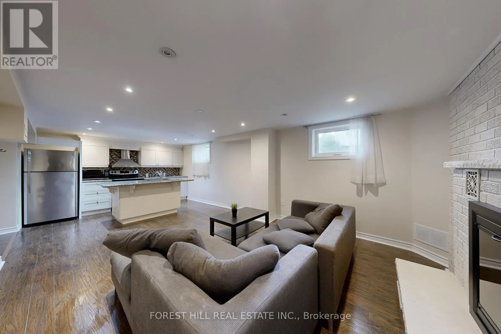 14 ILFRACOMBE CRESCENT