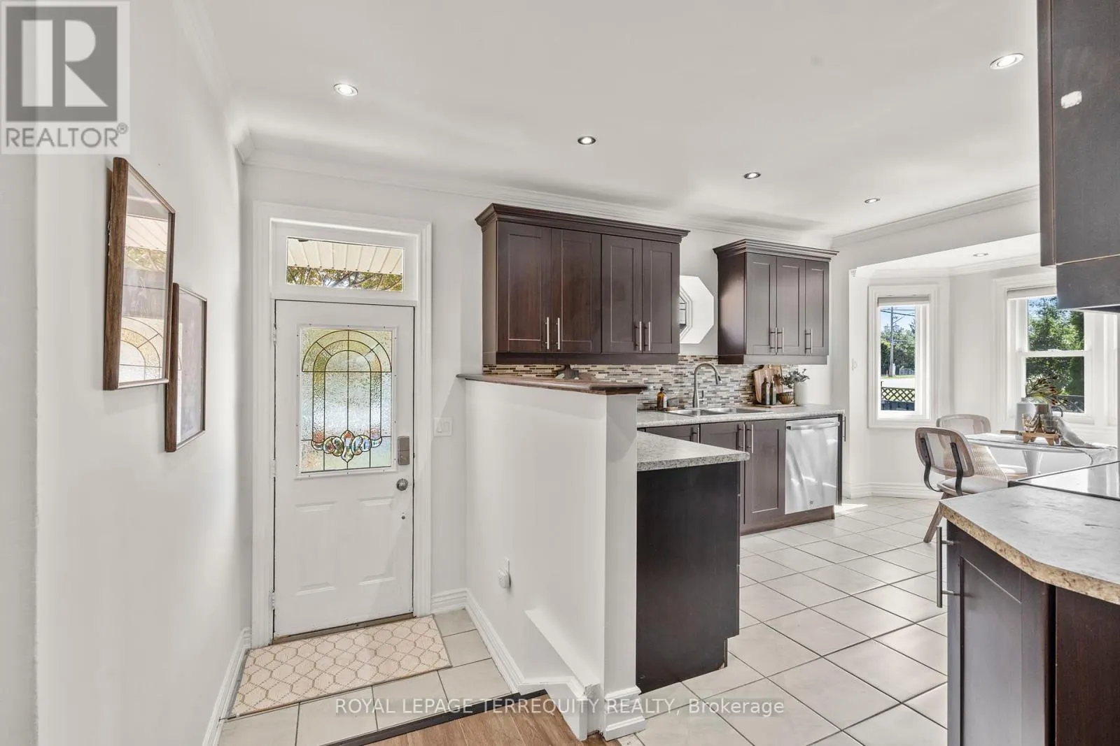 144 THICKSON ROAD N