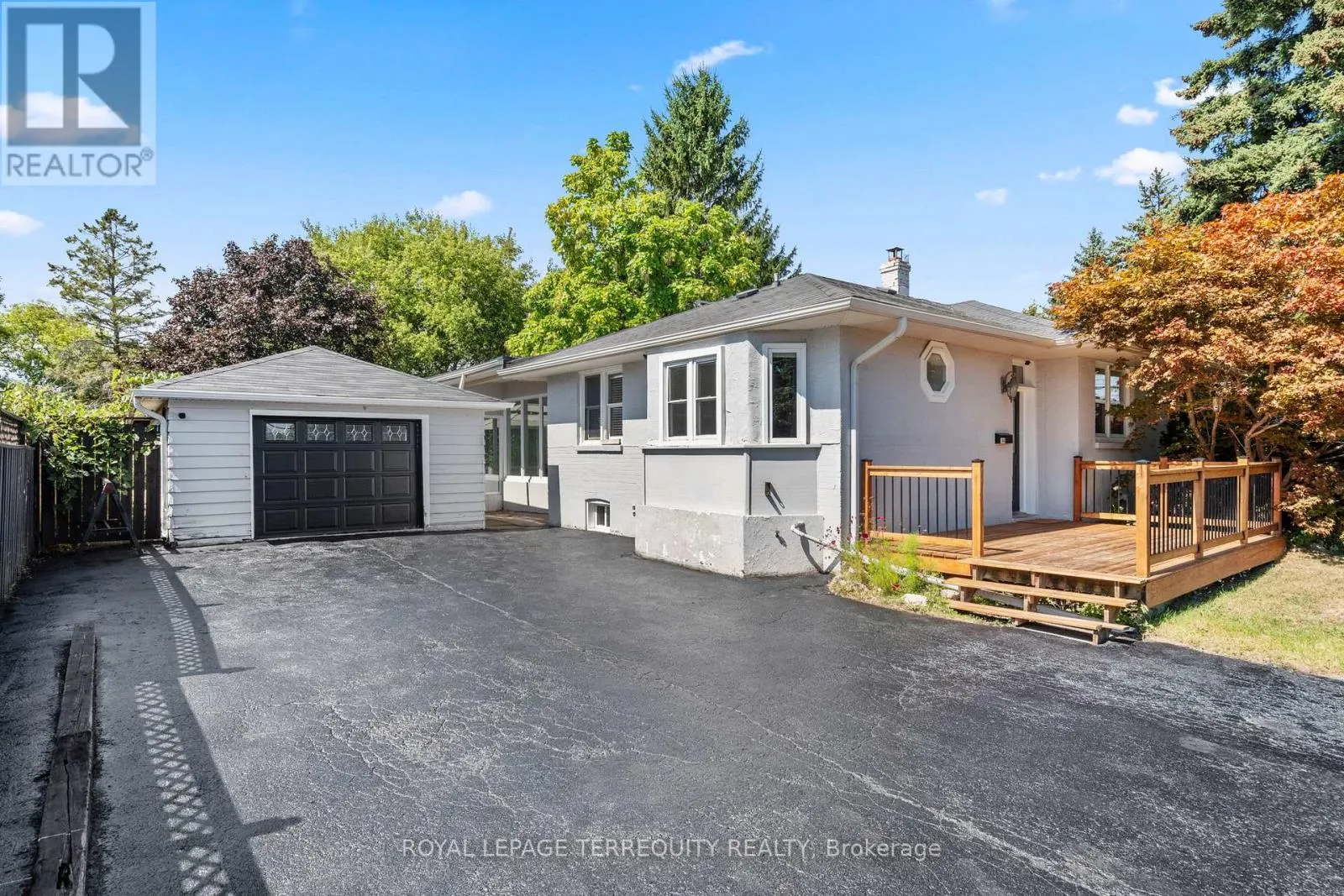 144 THICKSON ROAD N