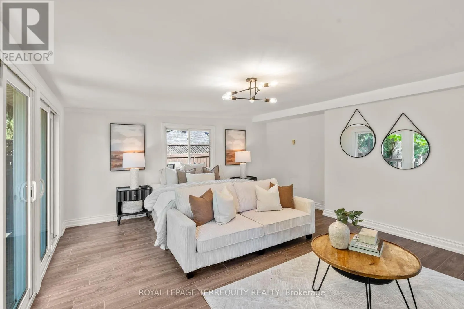 144 THICKSON ROAD N