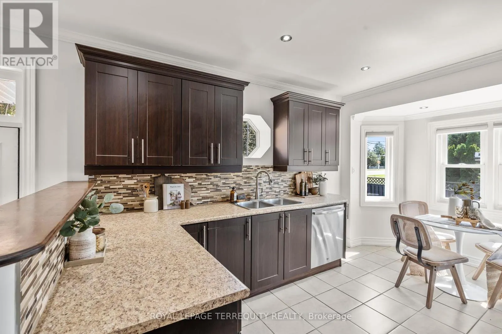 144 THICKSON ROAD N