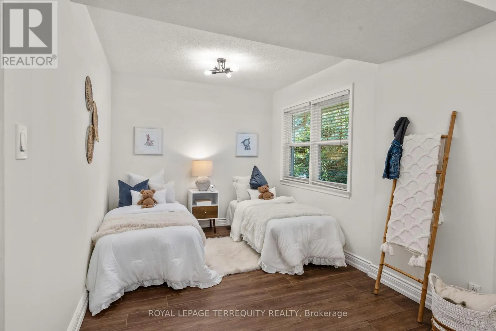 144 THICKSON ROAD N