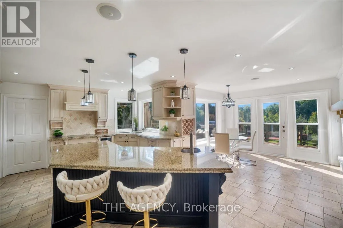 445 TOWNLINE ROAD W