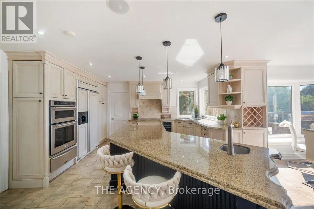 445 TOWNLINE ROAD W