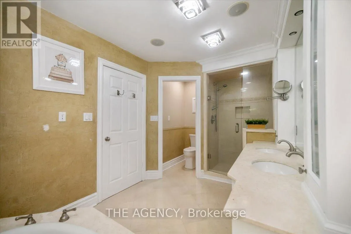 445 TOWNLINE ROAD W