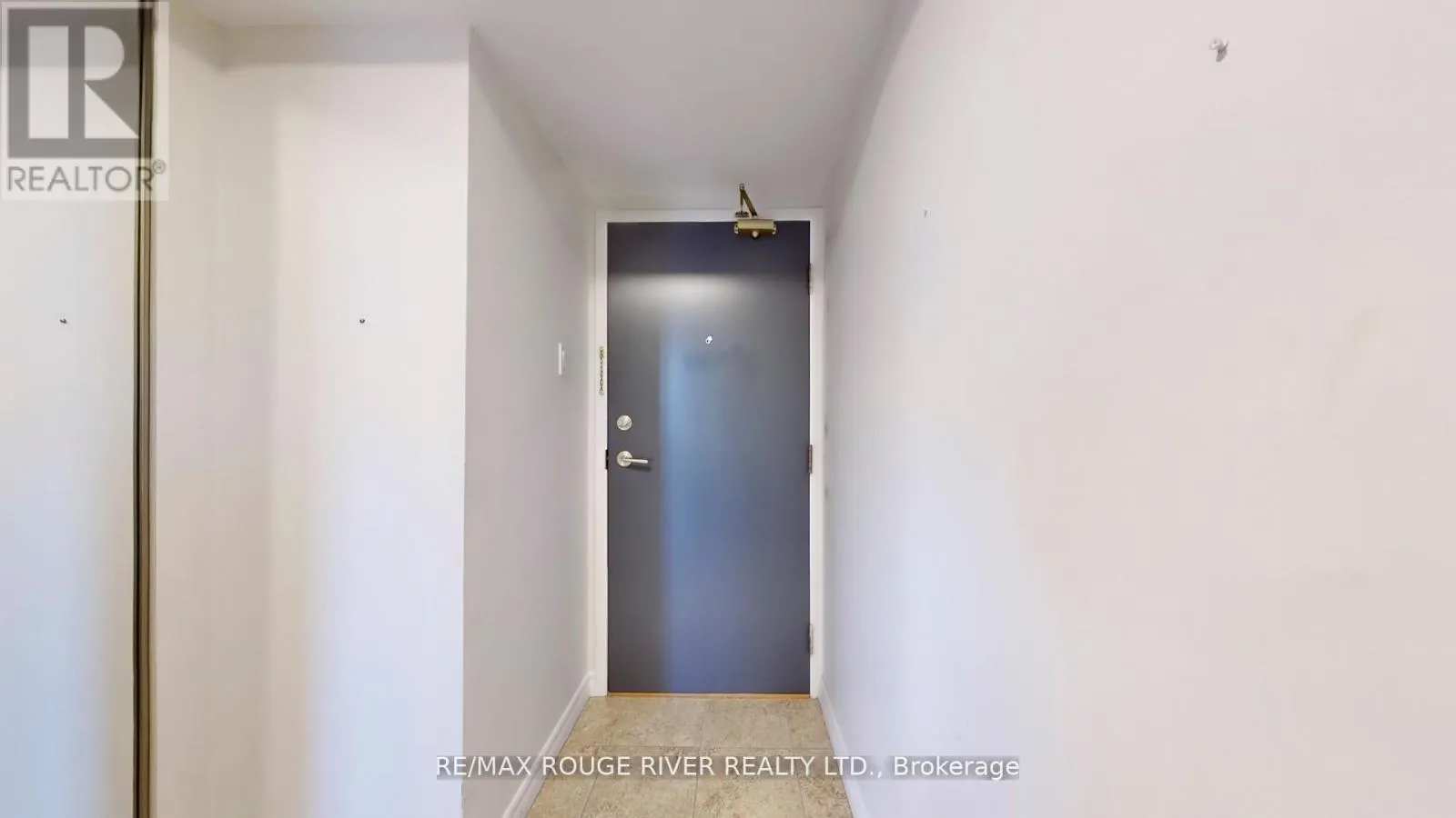 507 - 1655 PICKERING PARKWAY