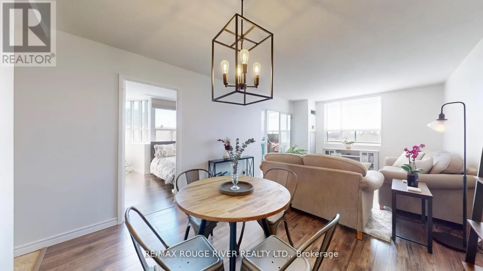 507 - 1655 PICKERING PARKWAY