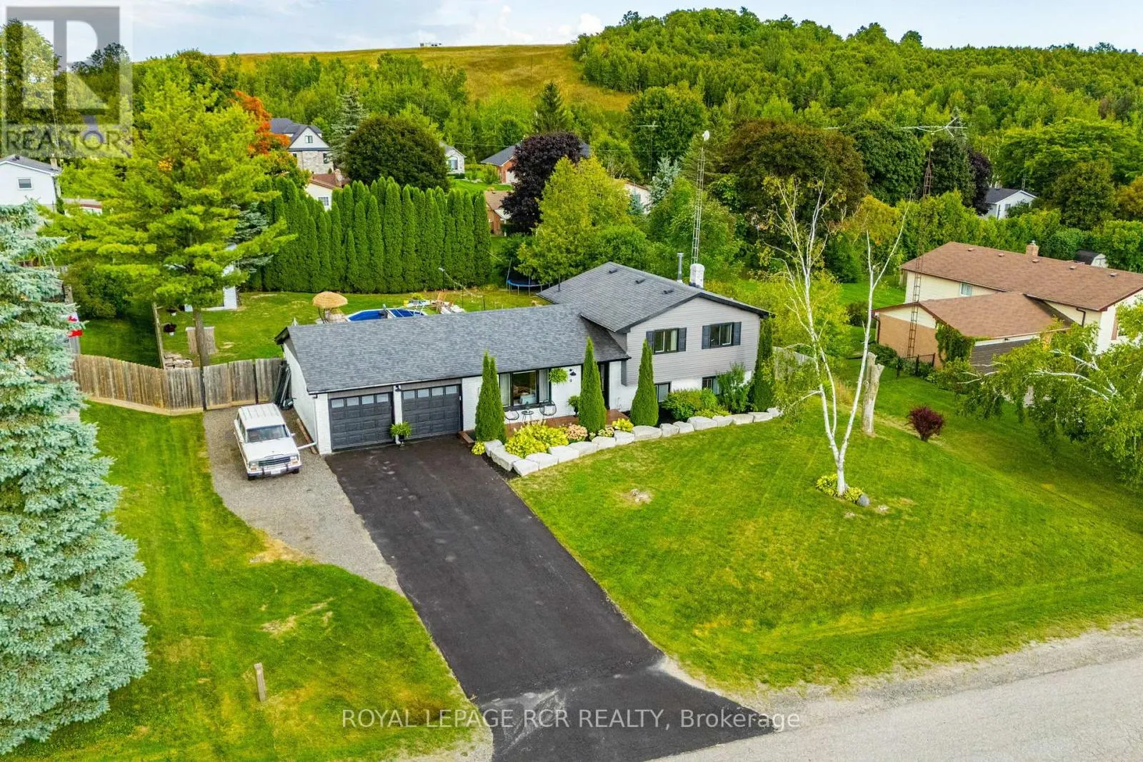 9 IANSON DRIVE