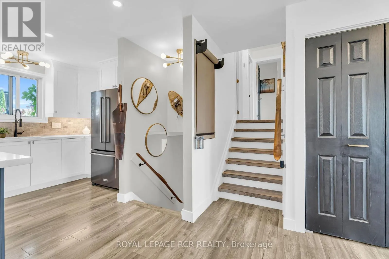 9 IANSON DRIVE