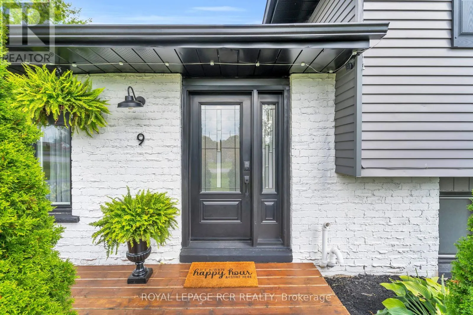 9 IANSON DRIVE