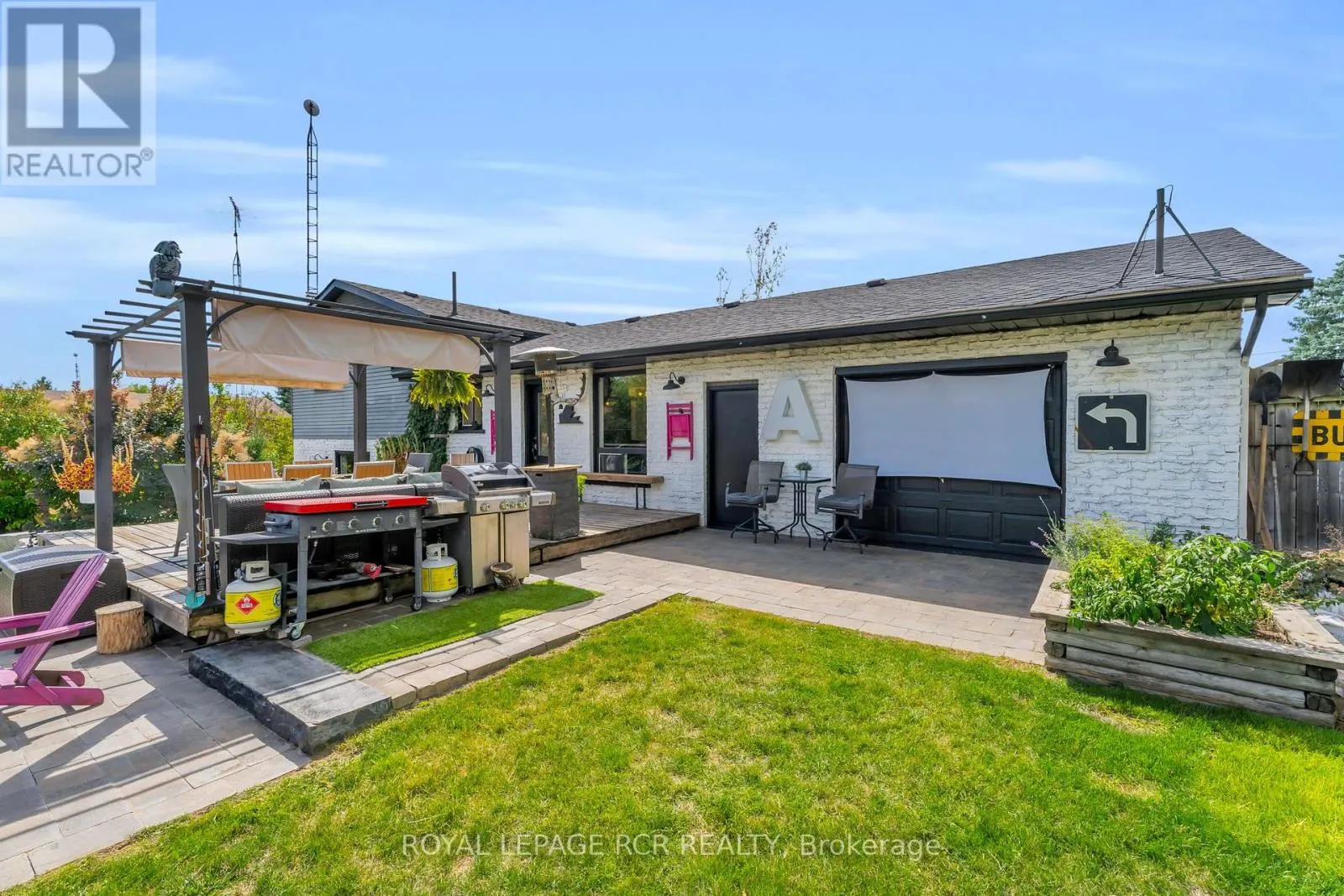 9 IANSON DRIVE