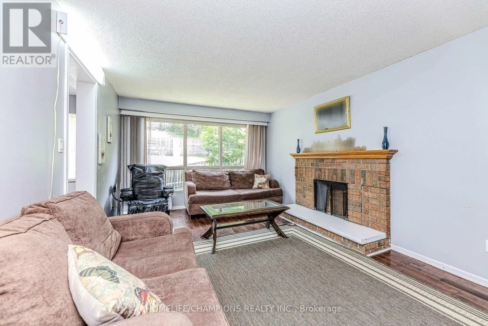 41 BROADBRIDGE DRIVE