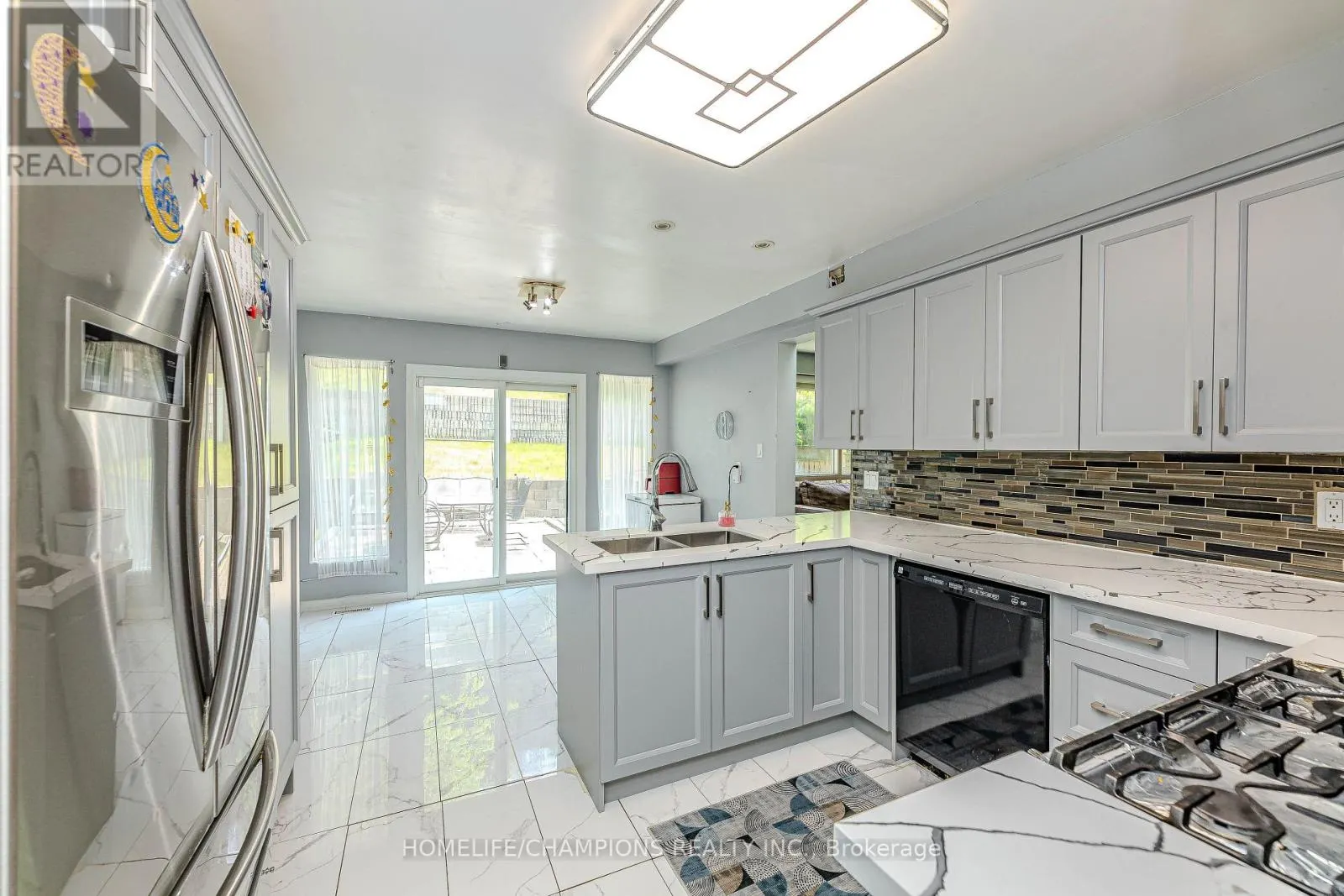 41 BROADBRIDGE DRIVE