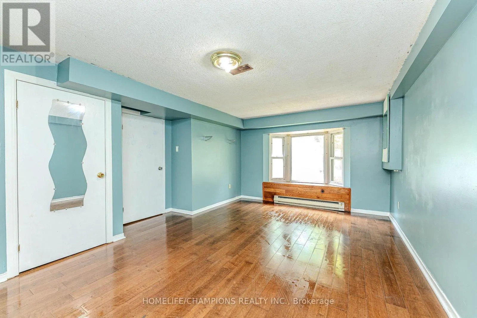 41 BROADBRIDGE DRIVE