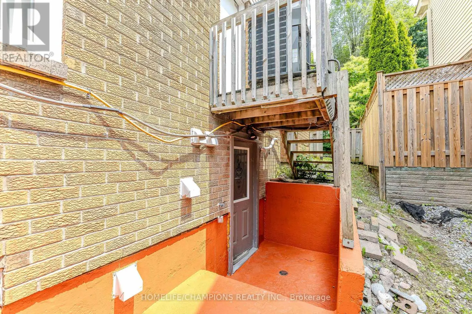 41 BROADBRIDGE DRIVE