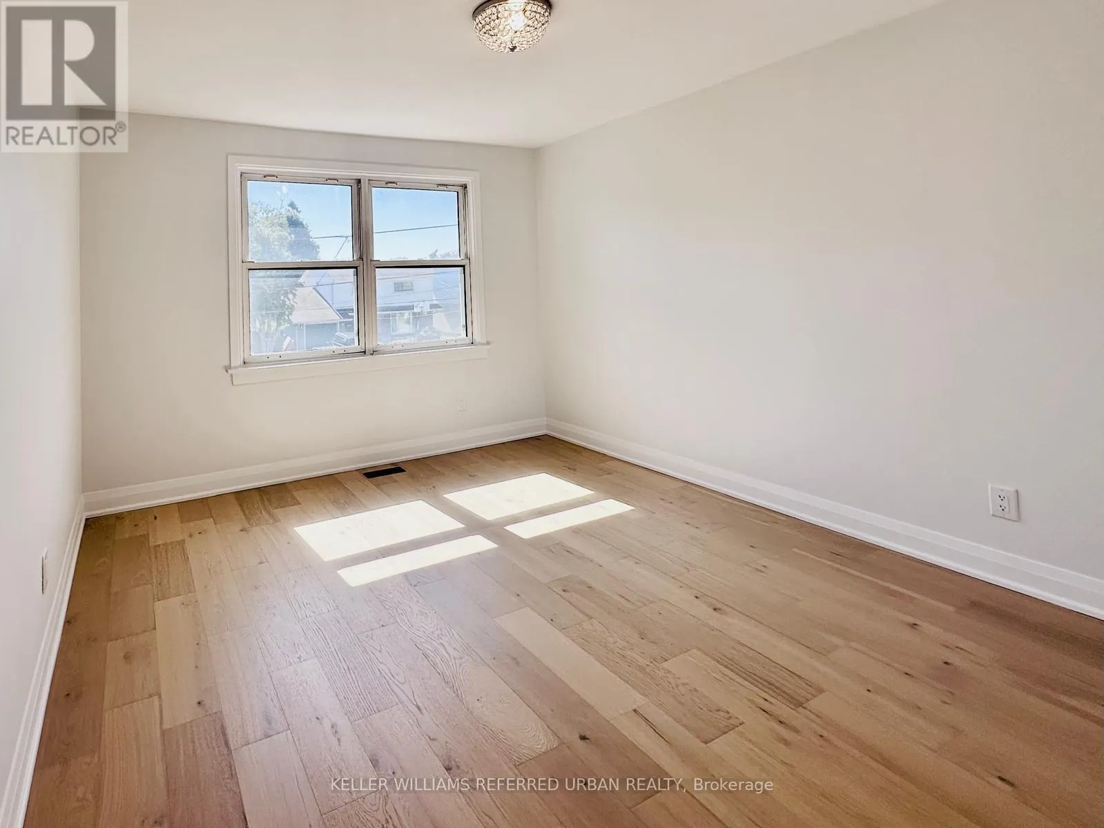 MAIN - 906 MARINET CRESCENT