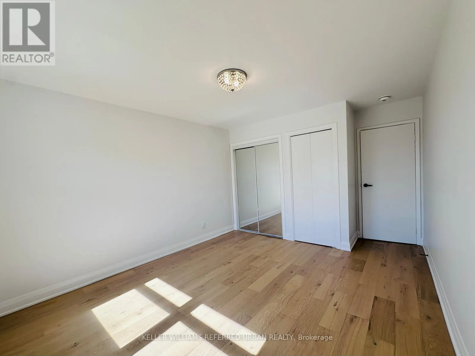 MAIN - 906 MARINET CRESCENT