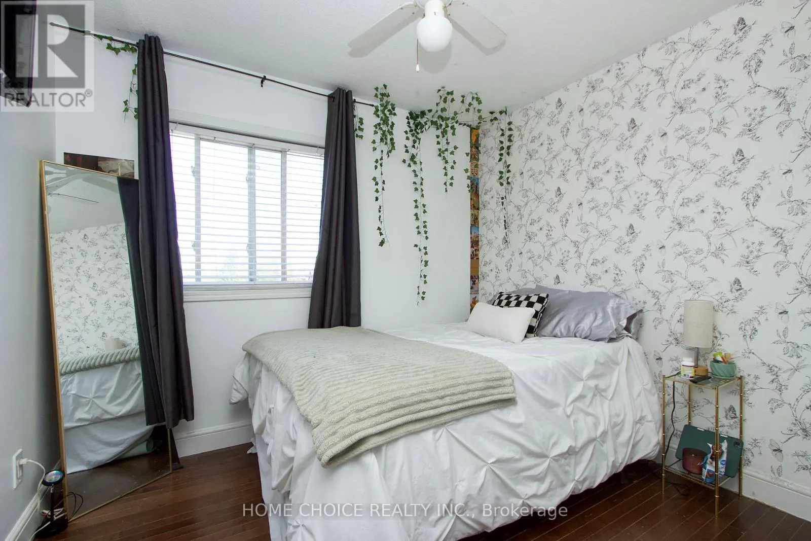 56 IVORY COURT