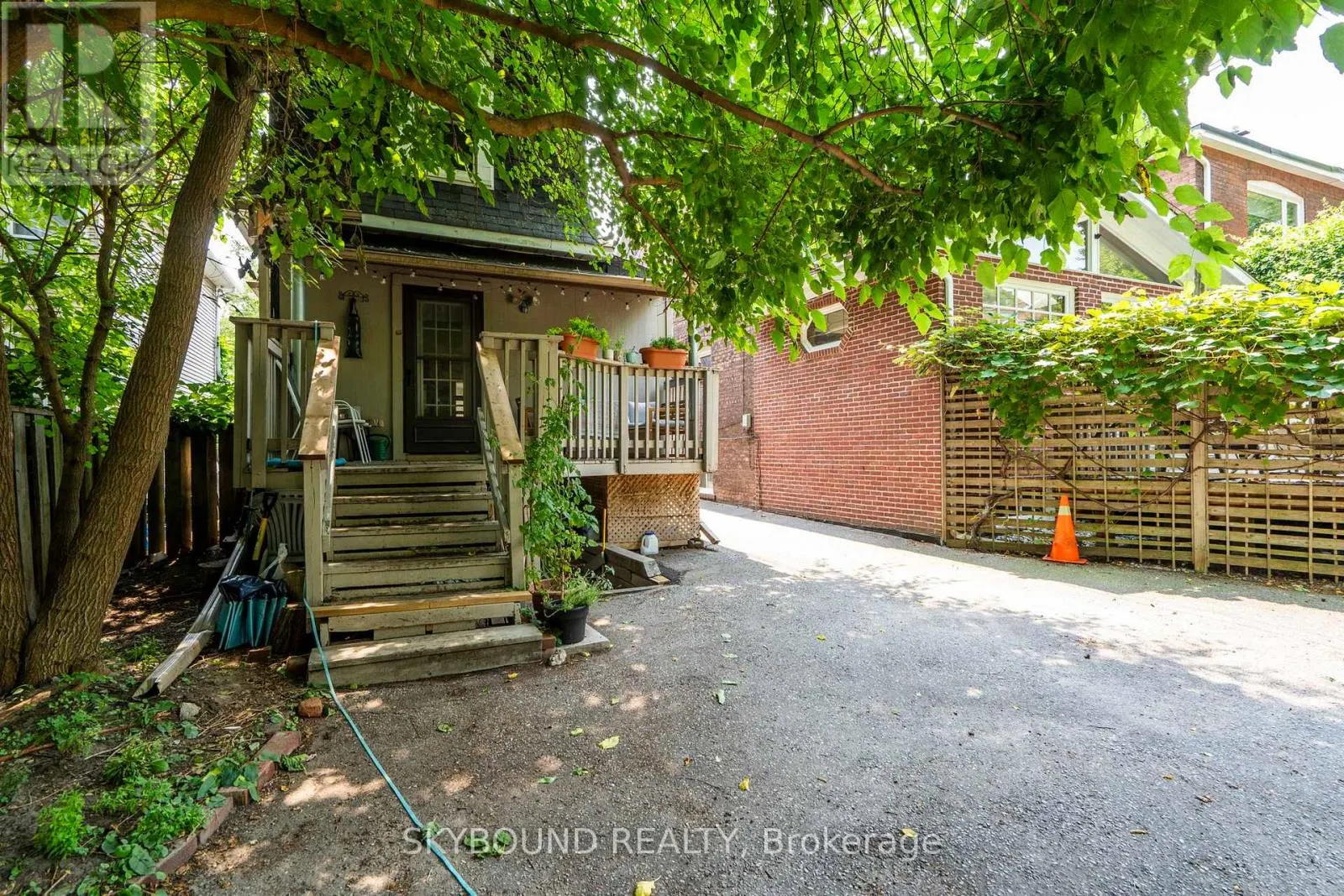 76 EASTWOOD ROAD