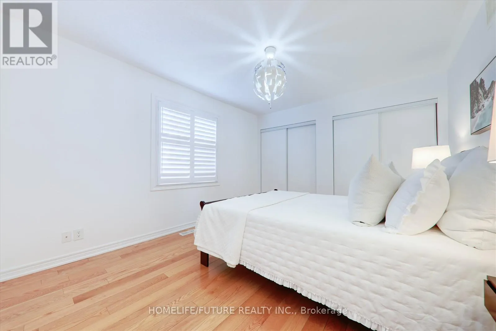 105 BLACKWELL CRESCENT