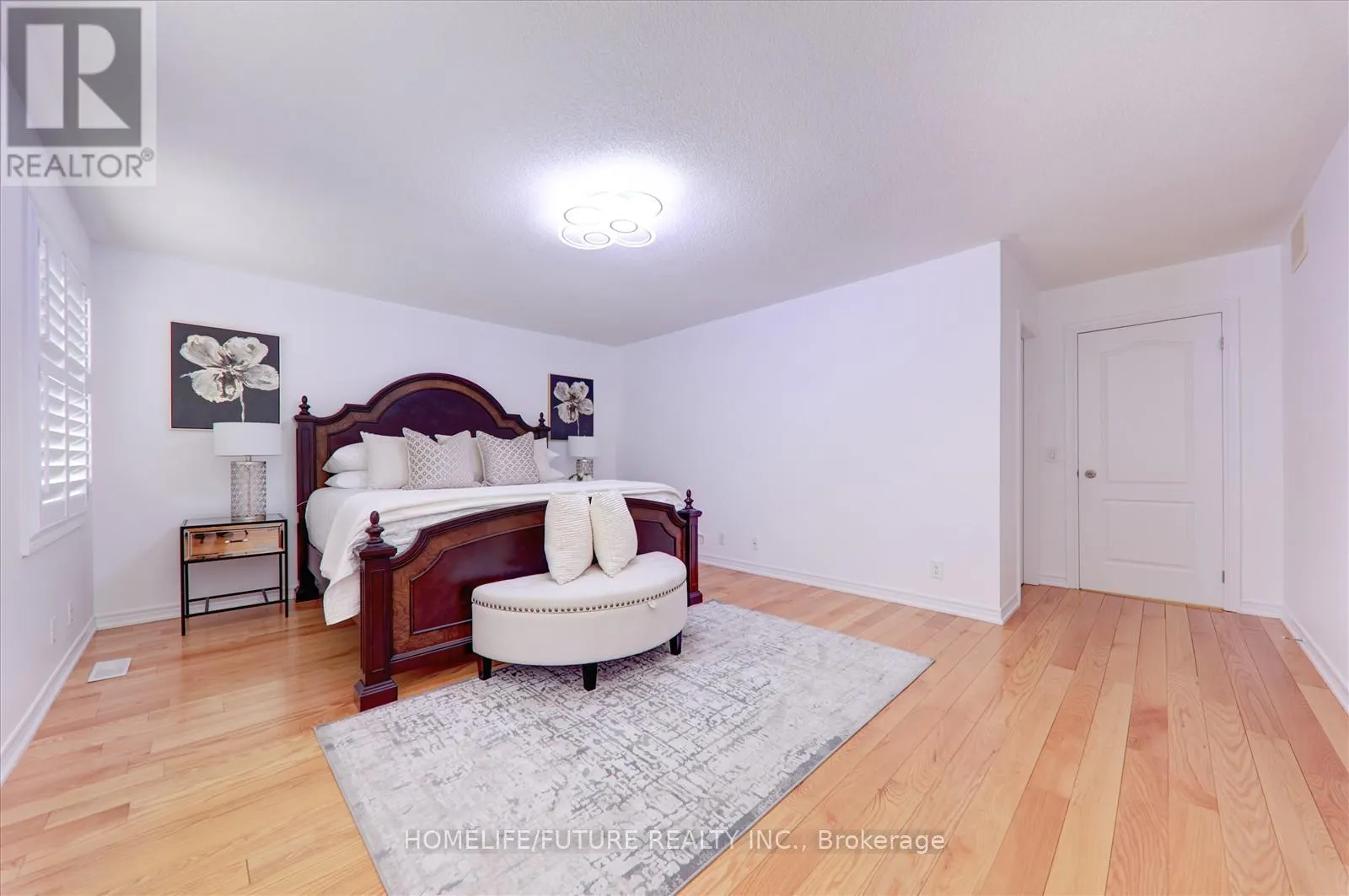105 BLACKWELL CRESCENT