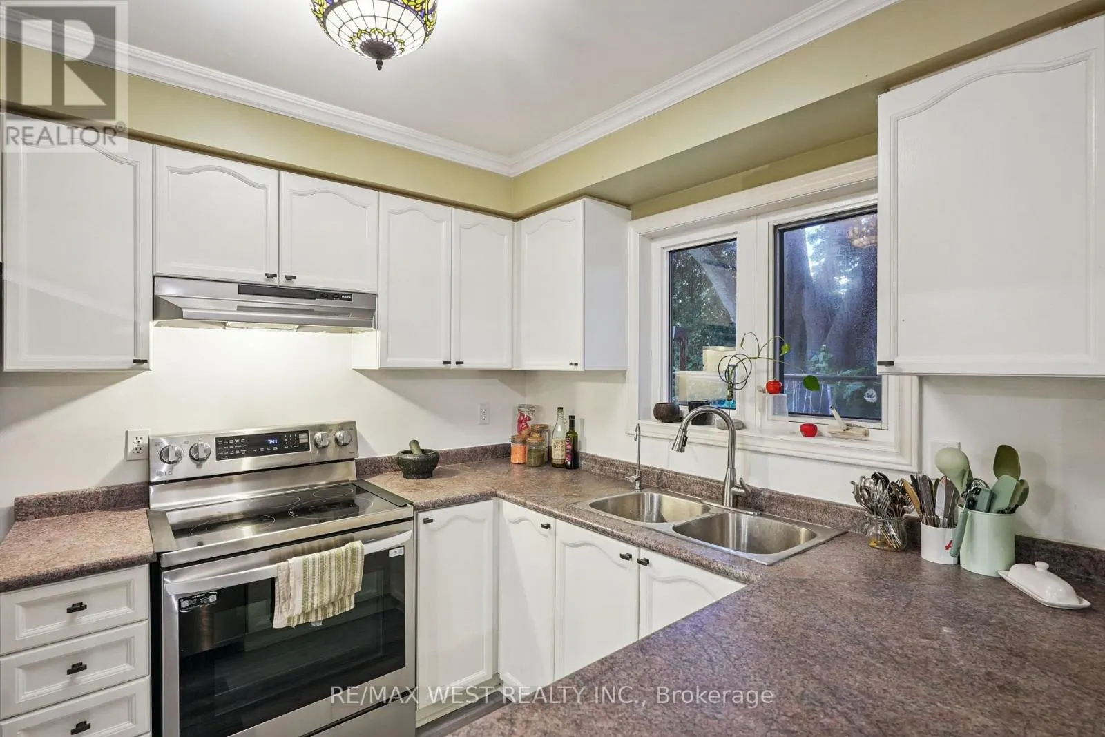 23 - 6157 KINGSTON ROAD