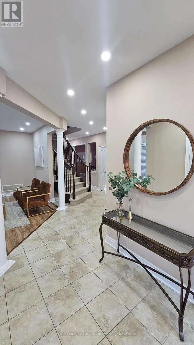 2076 QUEENSBURY DRIVE