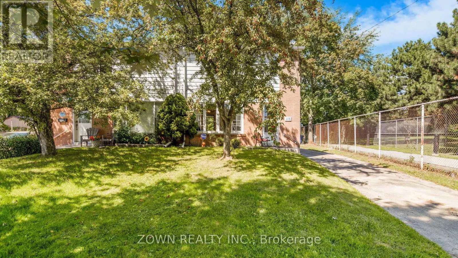 118 CHESTNUT CRESCENT