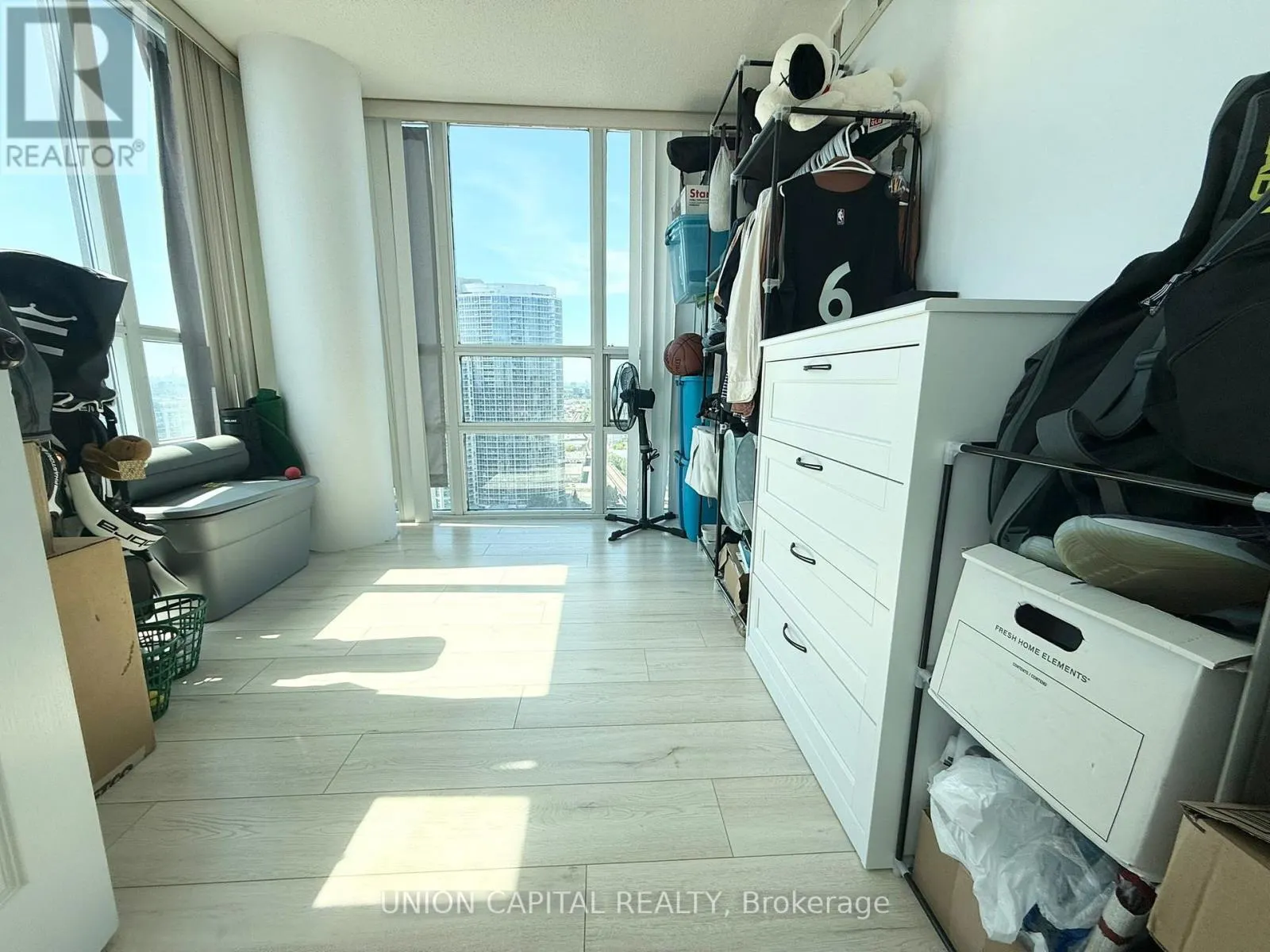 2409 - 50 BRIAN HARRISON WAY