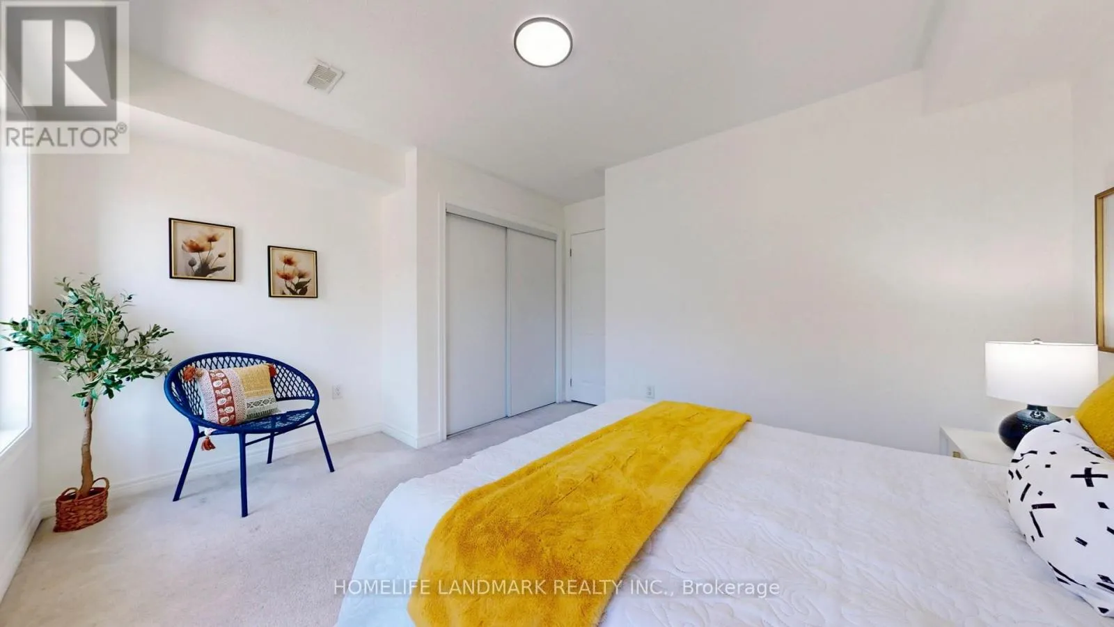 7 KAWNEER TERRACE
