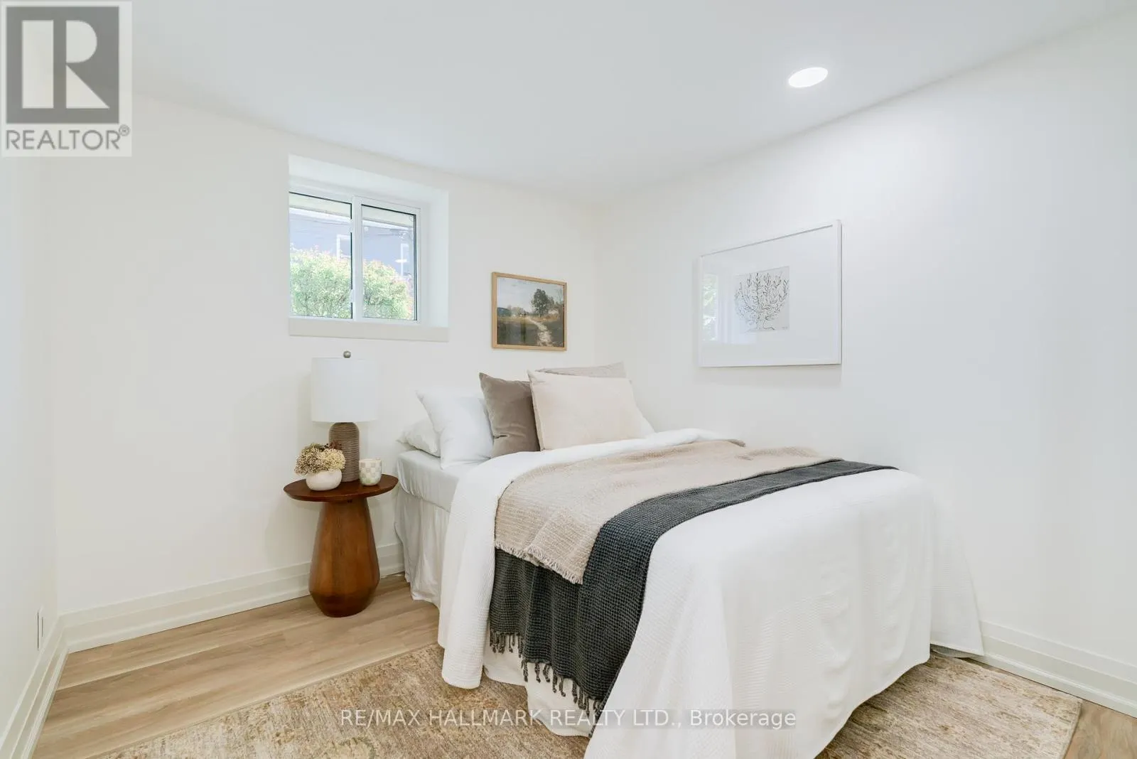 16 HAIG AVENUE