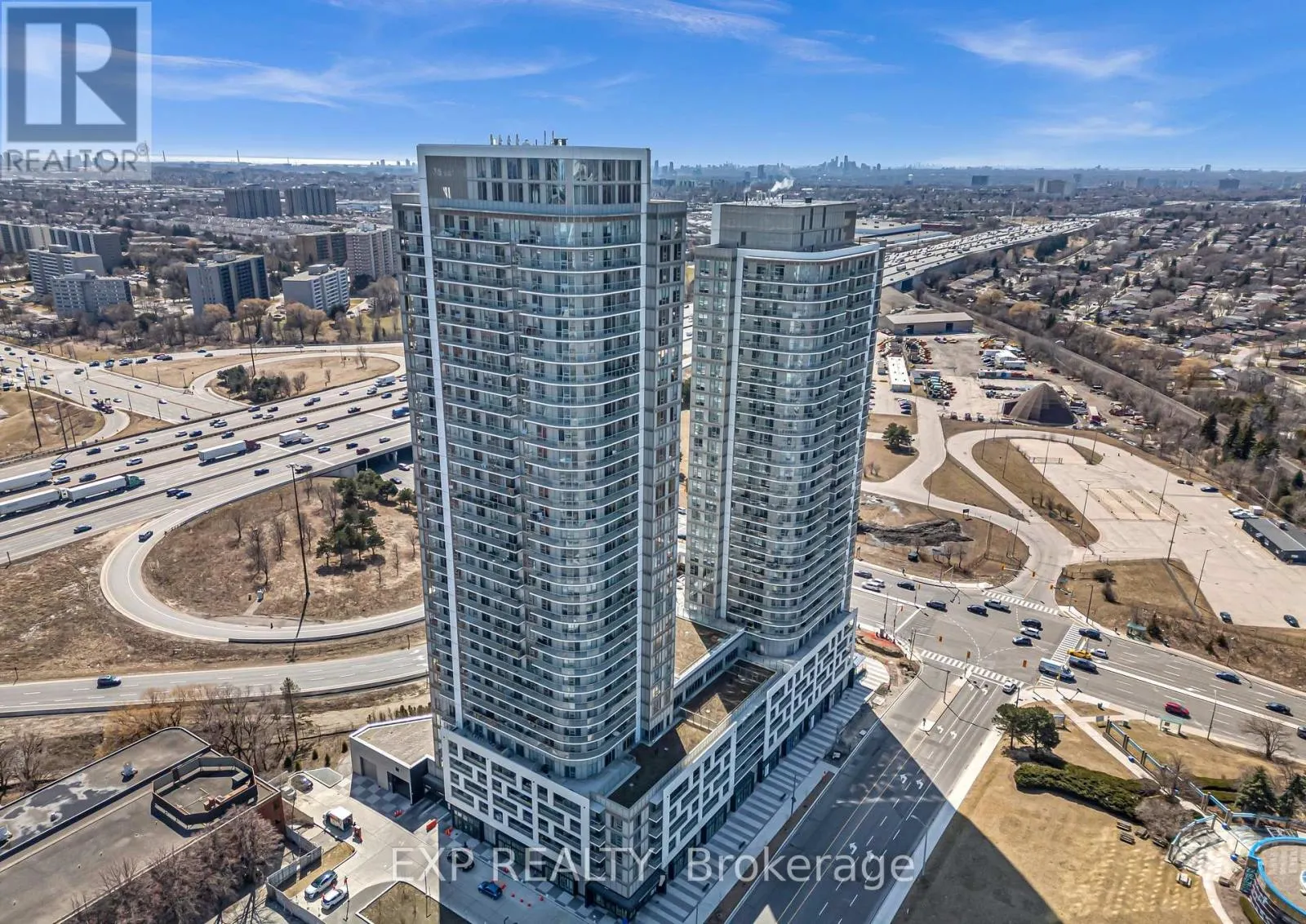 1901 - 2033 KENNEDY ROAD