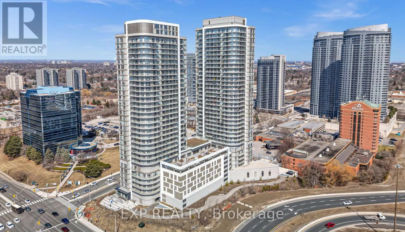 1901 - 2033 KENNEDY ROAD