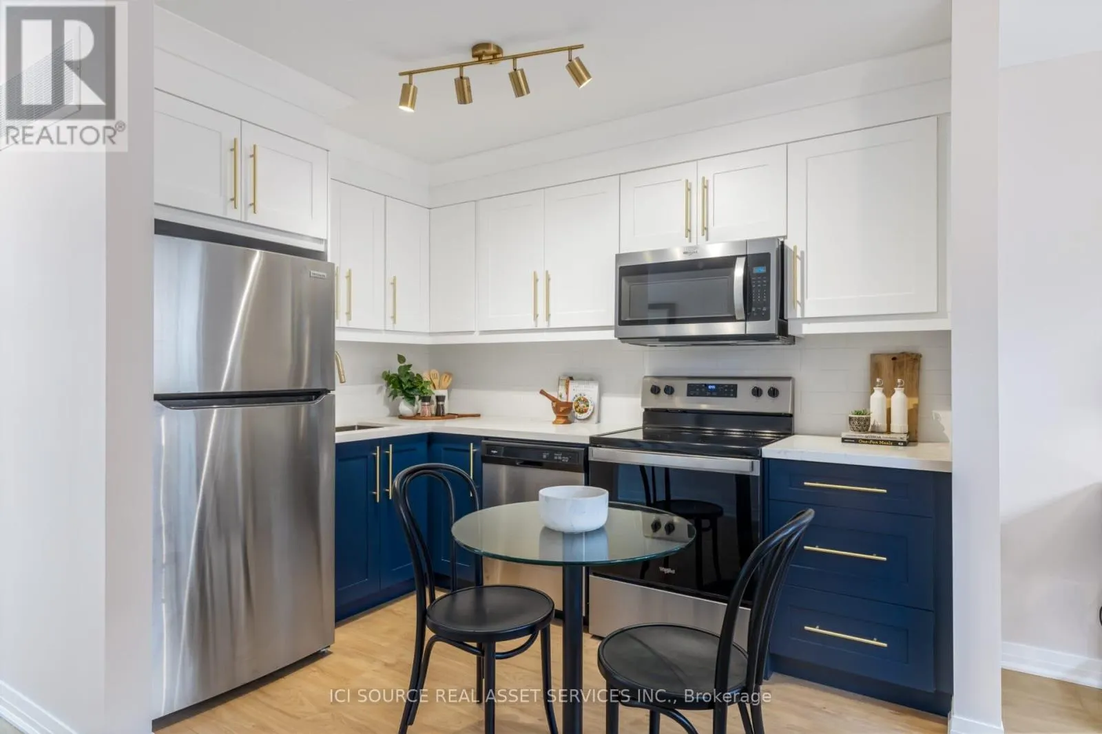 REAR - 159 LOGAN AVENUE