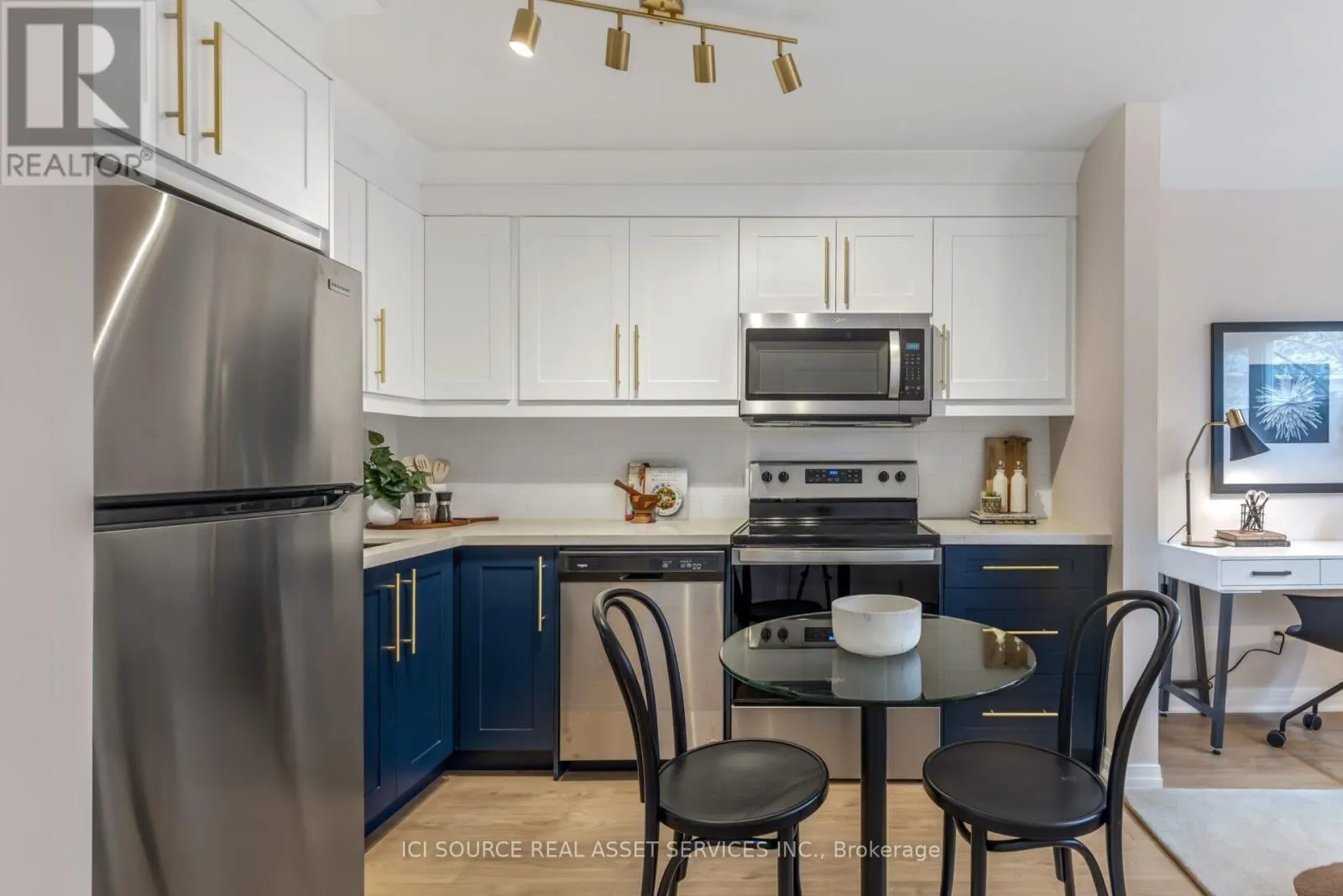 REAR - 159 LOGAN AVENUE