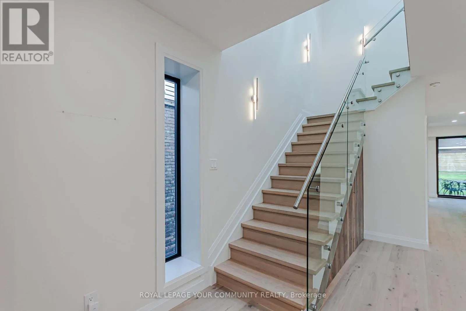 89 GAINSBOROUGH ROAD