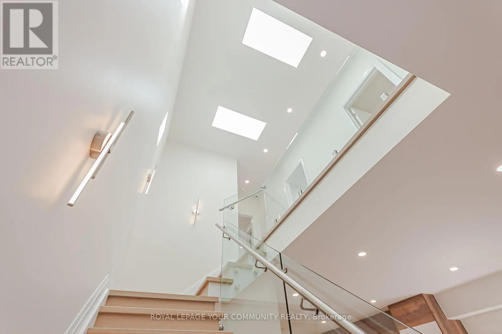 89 GAINSBOROUGH ROAD