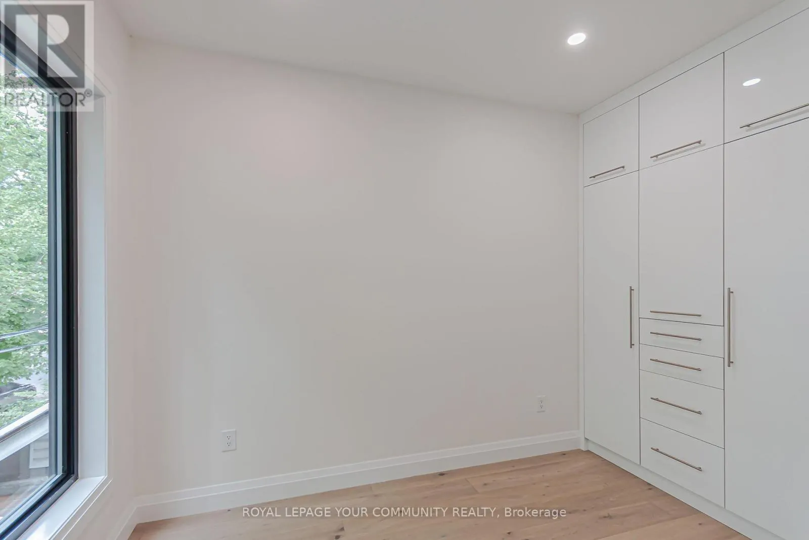 89 GAINSBOROUGH ROAD