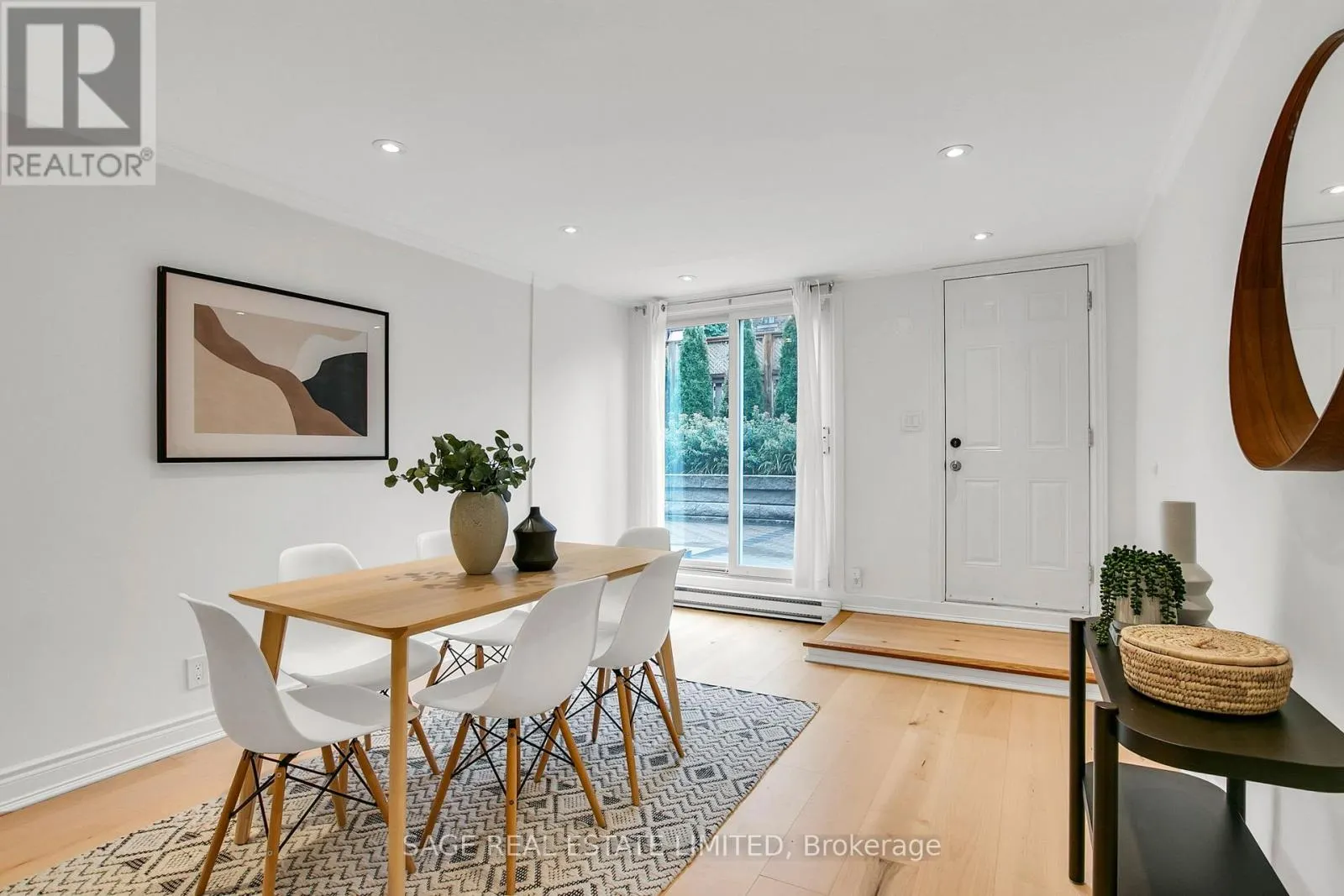 7 - 1666 QUEEN STREET E