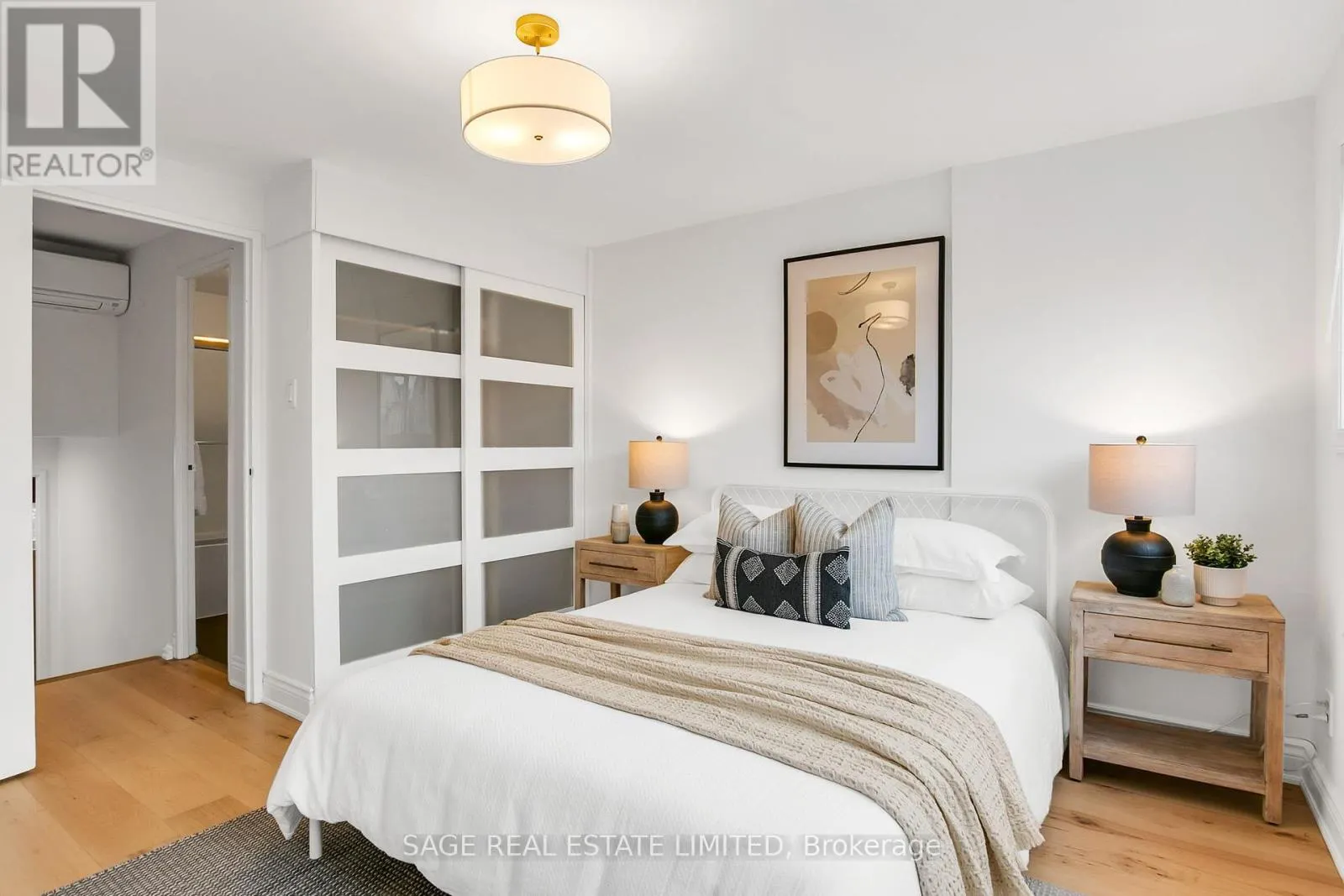 7 - 1666 QUEEN STREET E