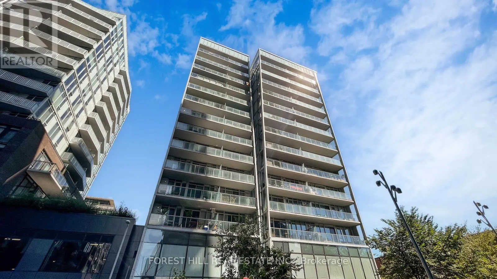 1006 - 25 BASEBALL PLACE